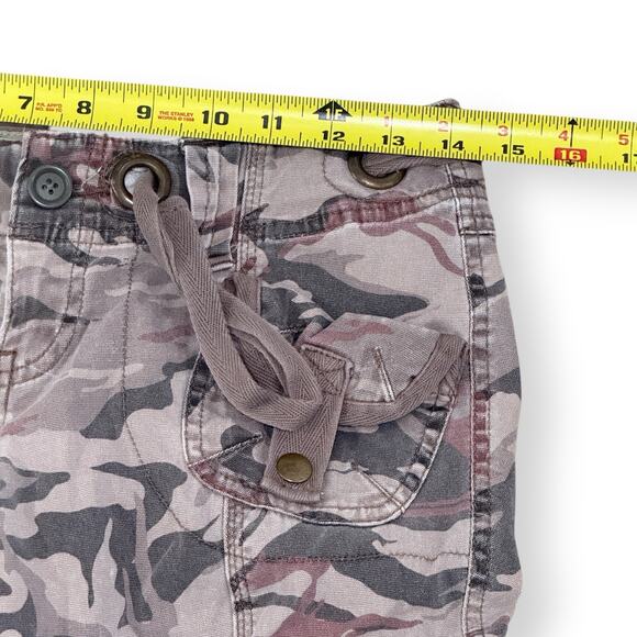 Lei Vintage Y2K Womens Juniors Low Rise Camo Cargo Flare Pants Size 3 Drawstring - Picture 9 of 13